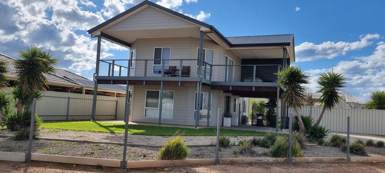 Agape Holiday Home With Pool Table ,Nbn Internet Wallaroo Exterior photo