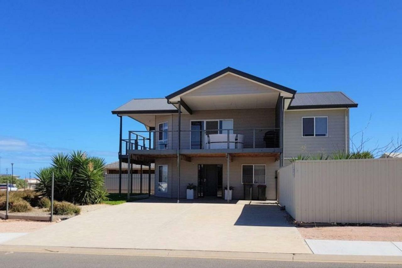 Agape Holiday Home With Pool Table ,Nbn Internet Wallaroo Exterior photo