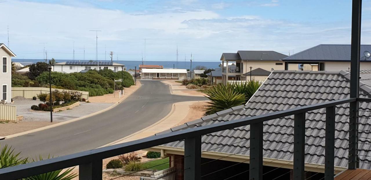 Agape Holiday Home With Pool Table ,Nbn Internet Wallaroo Exterior photo